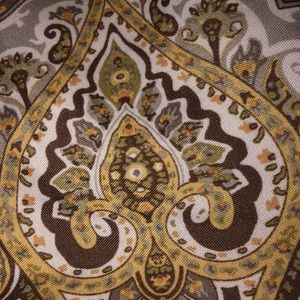 Meet your Posher, Caitlin